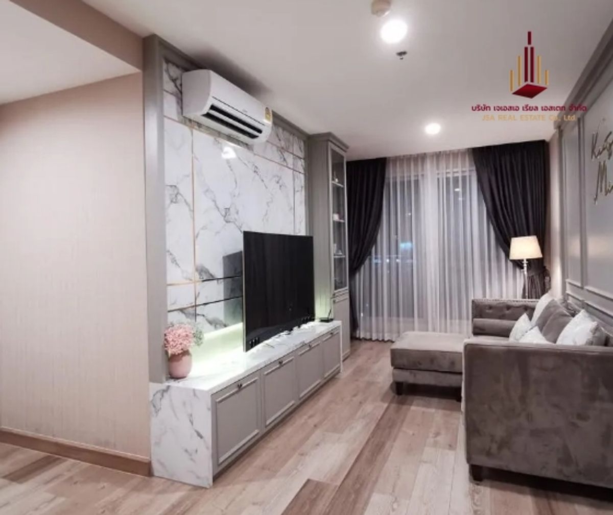 ✨ For Sale: Life @ Sathorn 10 Condo ✨ 💰 ONLY 8,300,000 THB ✨ For Sale: Life @ Sathorn 10 Condo ✨ 💰 ONLY 8,300,000 THB