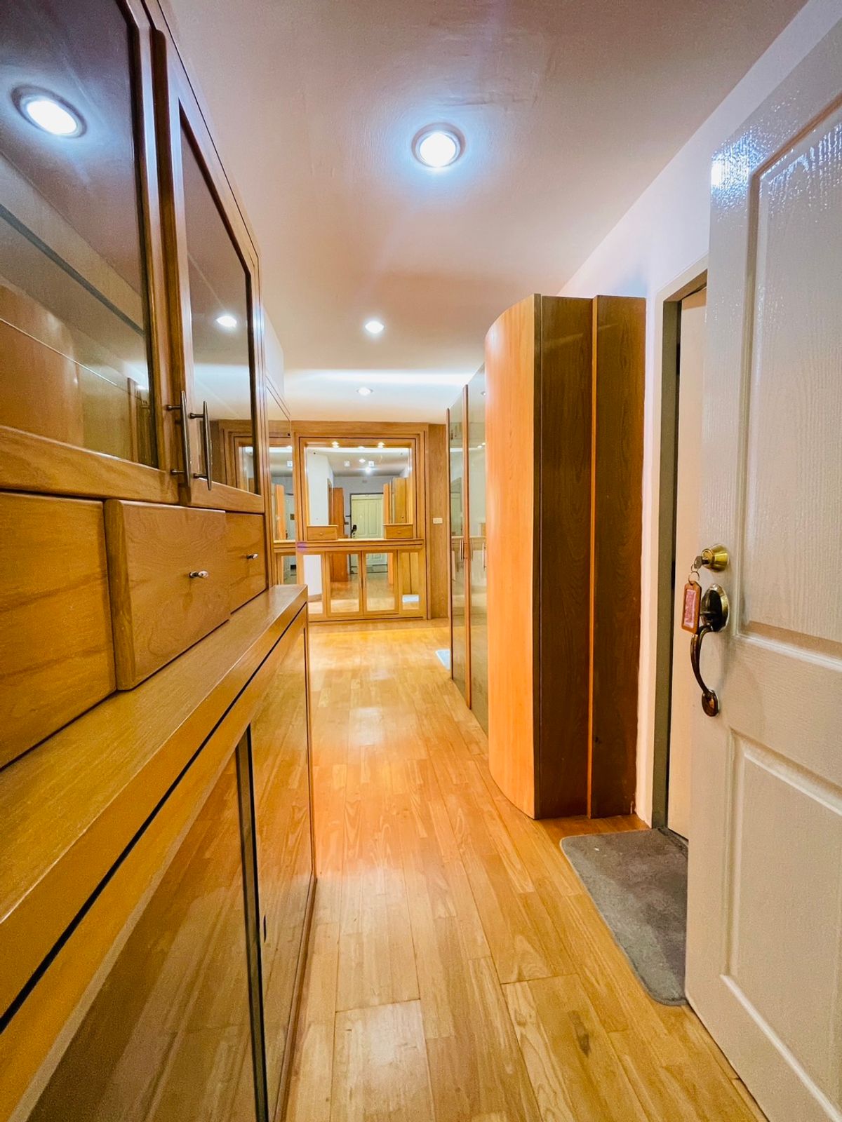 Condo for rent, Sarin Place, 2 bedrooms, 2 bathrooms, corner room, city view – รูปที่ 4