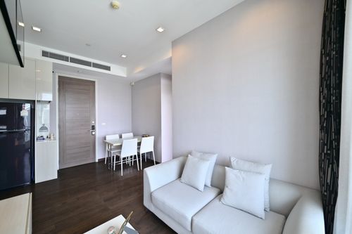 2 bedrooms For sale Q Asoke only at 7.99 MB All-in, good price, prime location, next to MRT Phetchaburi, Airport-link Makkasan 