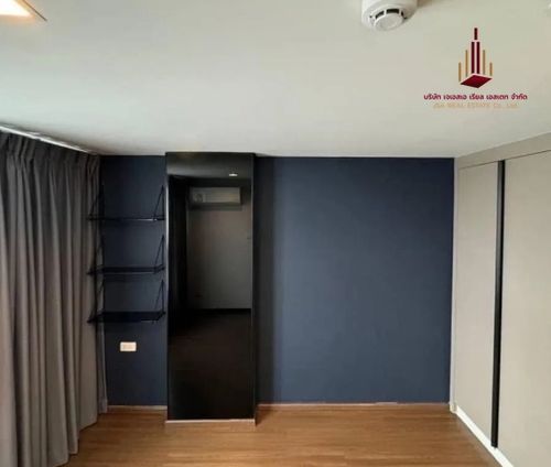 ✨ For Sale: Ideo New Rama 9 Condo ✨ 💰 Only 4,600,000 THB