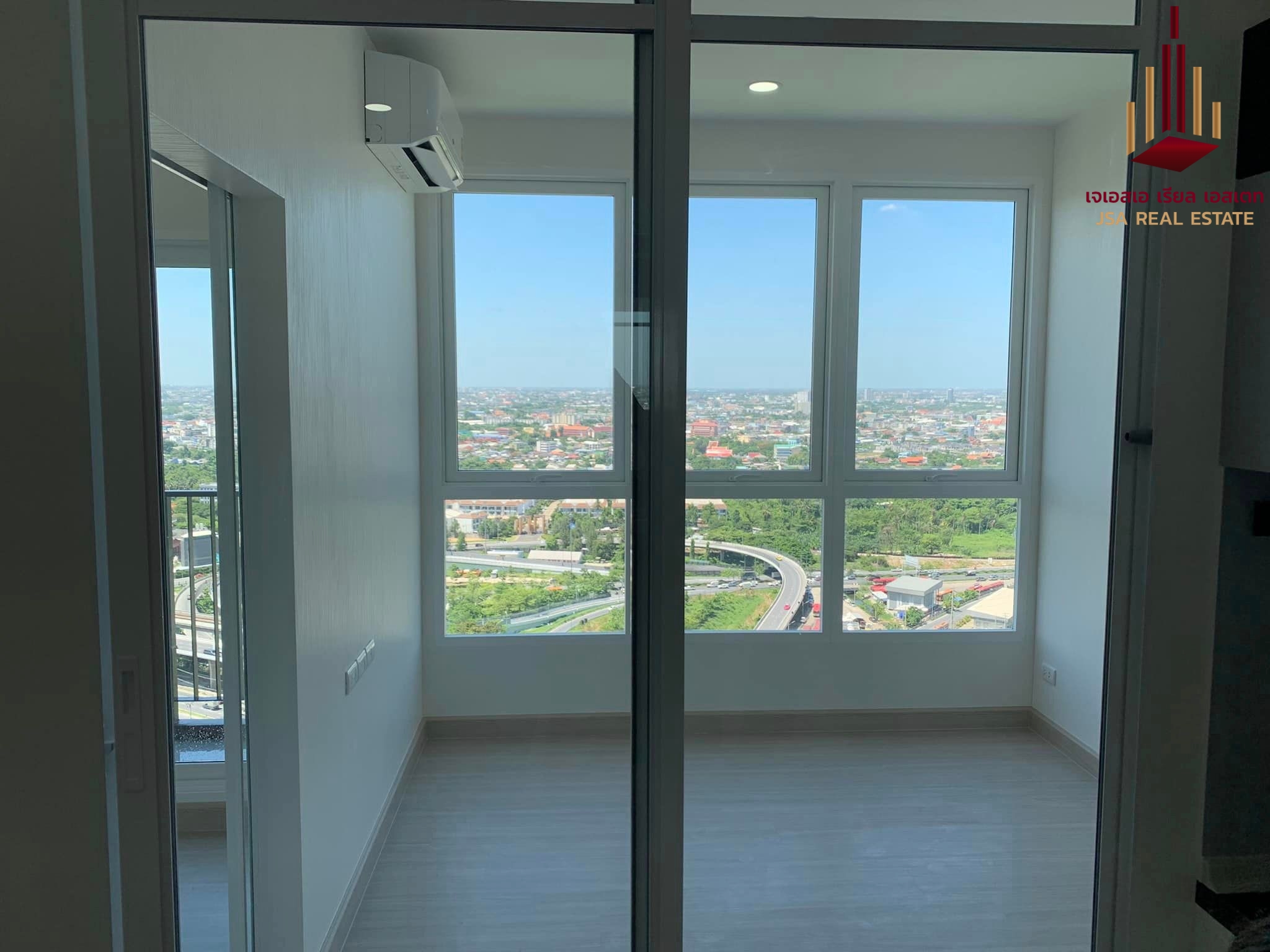✨ For Sale: Supalai Loft Sathorn-Ratchaphruek Condo ✨💰 Only 2,500,000 THB