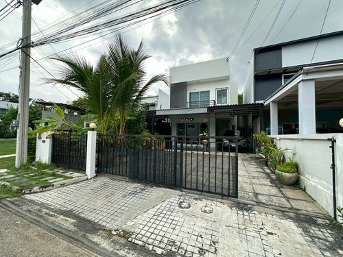 💎 บ้านเดี่ยวทำเลดอนเมือง ใกล้สนามบิน ขนาด 3 ห้องนอน 3 ห้องน้ำ พื้นที่ใช้สอย 168 ตร.ม ที่จอดรถ 2–3 คัน เหมาะสำหรับอยู่อาศัยหรือปล่อยเช่า