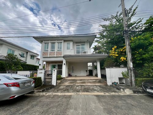 🏡 ขายด่วน ราคาพิเศษ บ้านเดี่ยว 2 ชั้น Mantana Rama 9 – Srinakarin ✨ บ้านสวยพร้อมอยู่ ทำเลศักยภาพ ใกล้สิ่งอำนวยความสะดวก