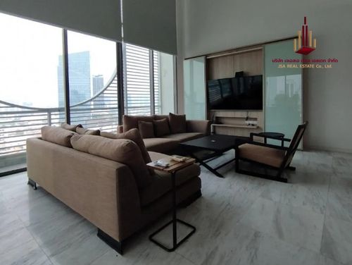 ✨ For RENT: Siamese Surawong Condo ✨ 💰 ONLY 130,000 THB/Month
