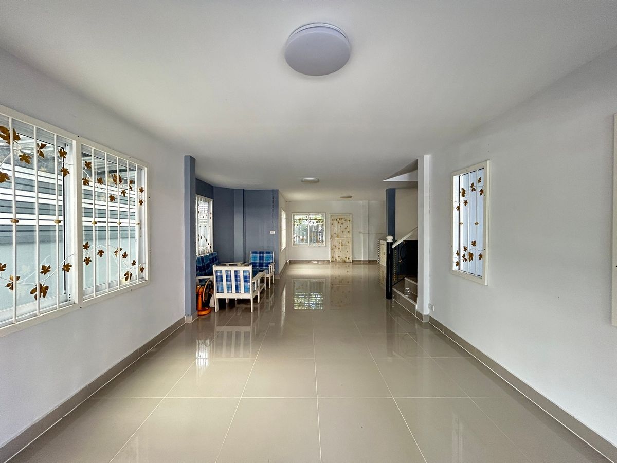 JK2 6545618: A.C. House 3 – รูปที่ 3