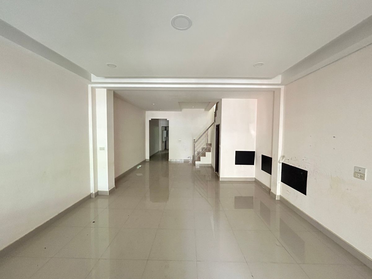 JK 6367800 : ทาวน์เฮ้าส์ สุขาภิบาล 5 ซอย 60 – รูปที่ 4