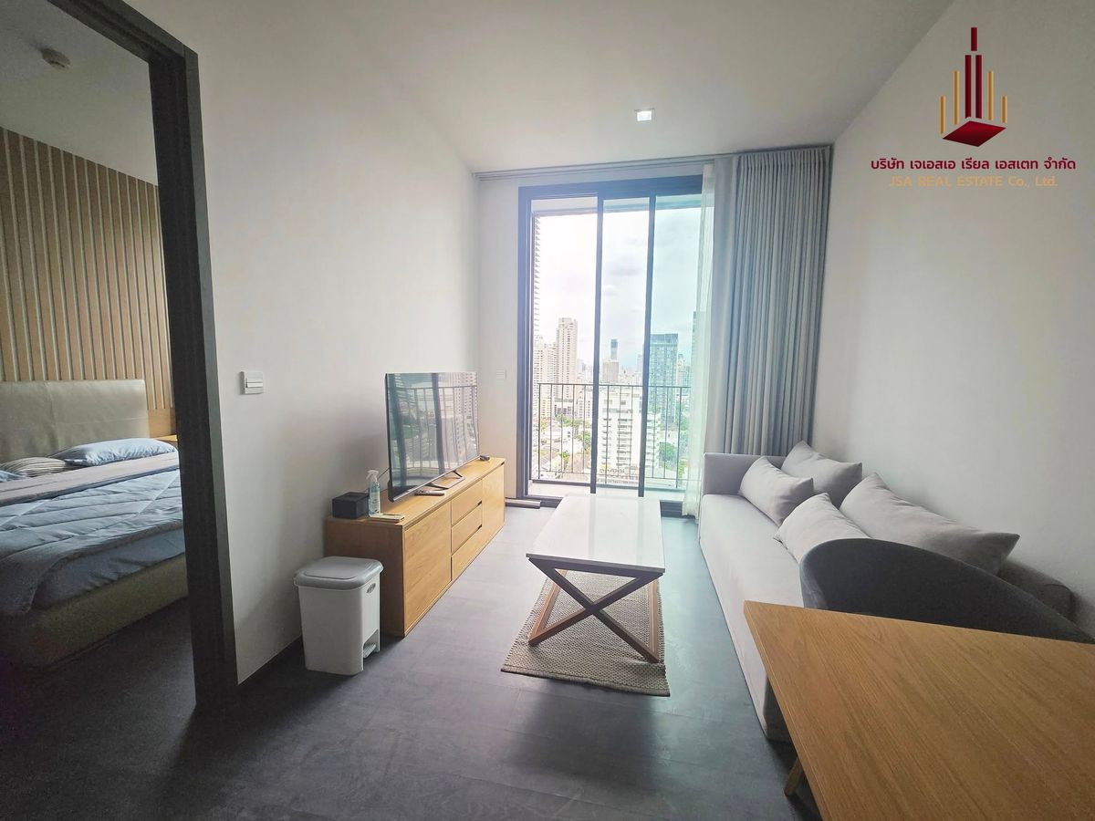 ✨ For Rent: EDGE Sukhumvit 23 Condo ✨💰 Only 35,000 THB/month