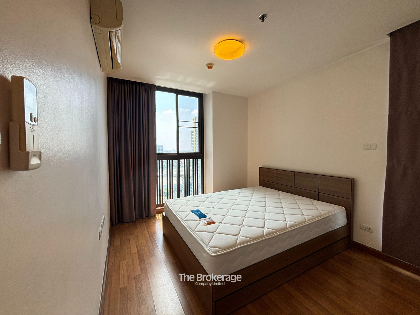 ให้เช่า! คอนโด ไอดีโอ ลาดพร้าว 5 (Ideo Ladprao 5) 2 ห้องนอน 2 ห้องน้ำ 56 ตร.ม. 22,000 บาท ติดต่อไลน์: @thebrokerage 