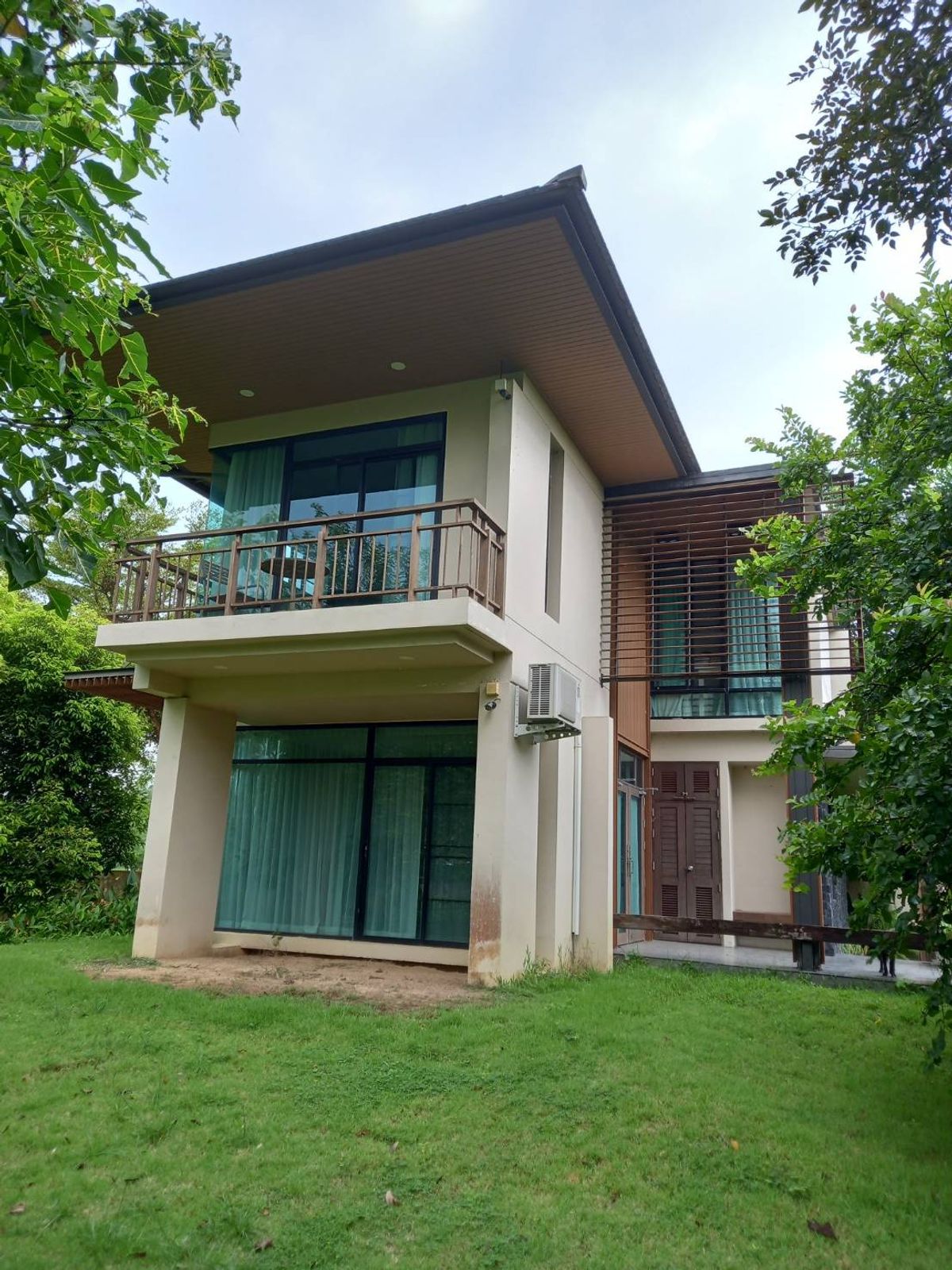 ขายบ้านพร้อมที่ดิน 2 ไร่  อ.ดอยสะเก็ด เชียงใหม่ 14.5 ล้าน
