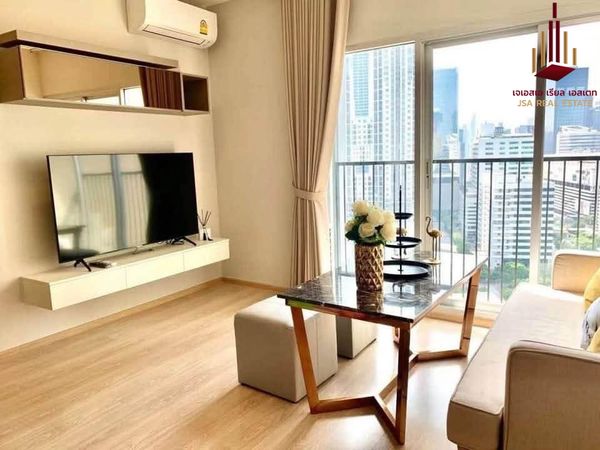 ✨ For Rent: Noble Revolve Ratchada 2 Condo ✨ 💰 Only 33,000 THB/month