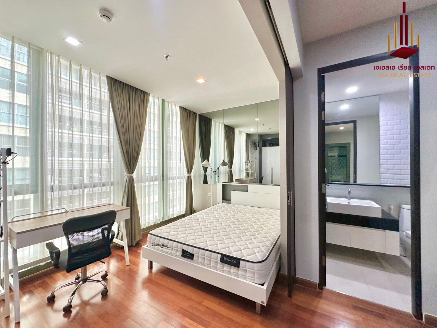 ✨ For Rent: Wish Signature Midtown Siam Condo ✨  💰 Only 20,000 THB/month