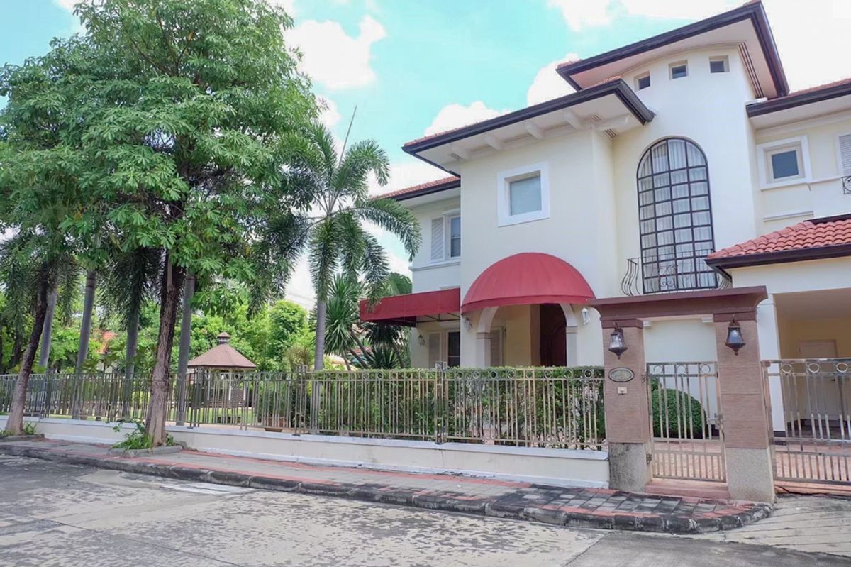 2-storey detached house for sale, Golden Legend Project, Sathorn-Kanlapaphruek 327.6 square wah, 4 bedrooms, 4 bathrooms, 35 million baht 2-storey detached house for sale, Golden Legend Project, Sathorn-Kanlapaphruek 327.6 square wah, 4 bedrooms, 4 bathrooms, 35 million baht