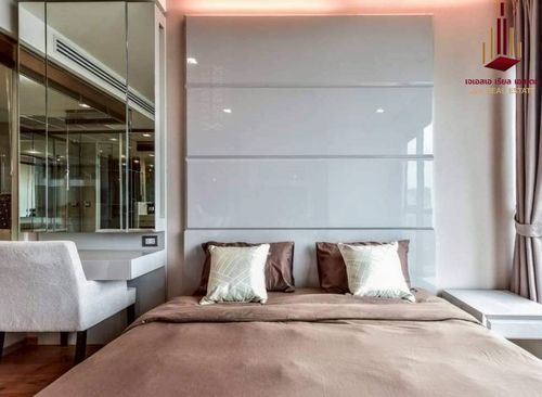 The address Sathorn //66 sqm 11,500,000 Baht