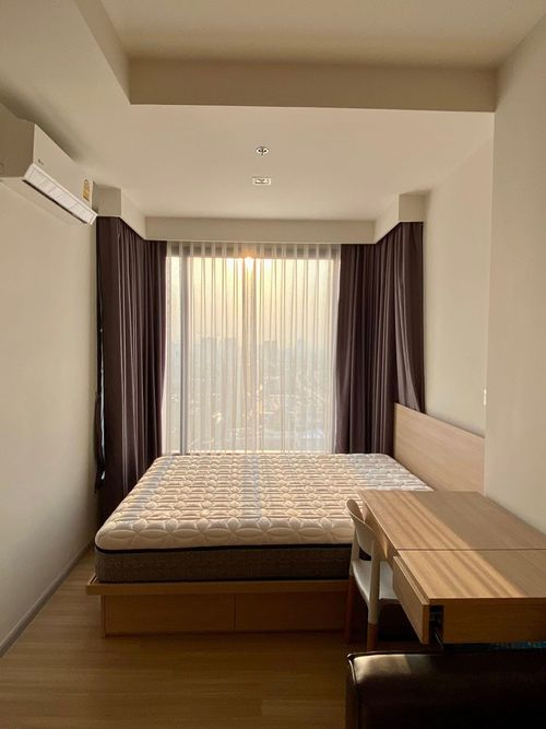 Selling a room, the city is the best price. The room has never been rented / condo for an open animal 🐕🐶 ✨ M Jatujak