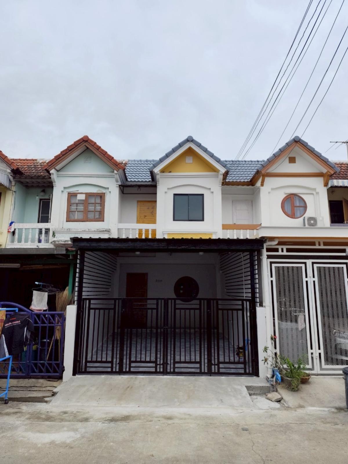 For Sale Townhouse/Townhome  , Jitnarong 21 , newly renovated , Nong Khang Phlu , Nong Khaem , Bangkok , CX-128948 (S)