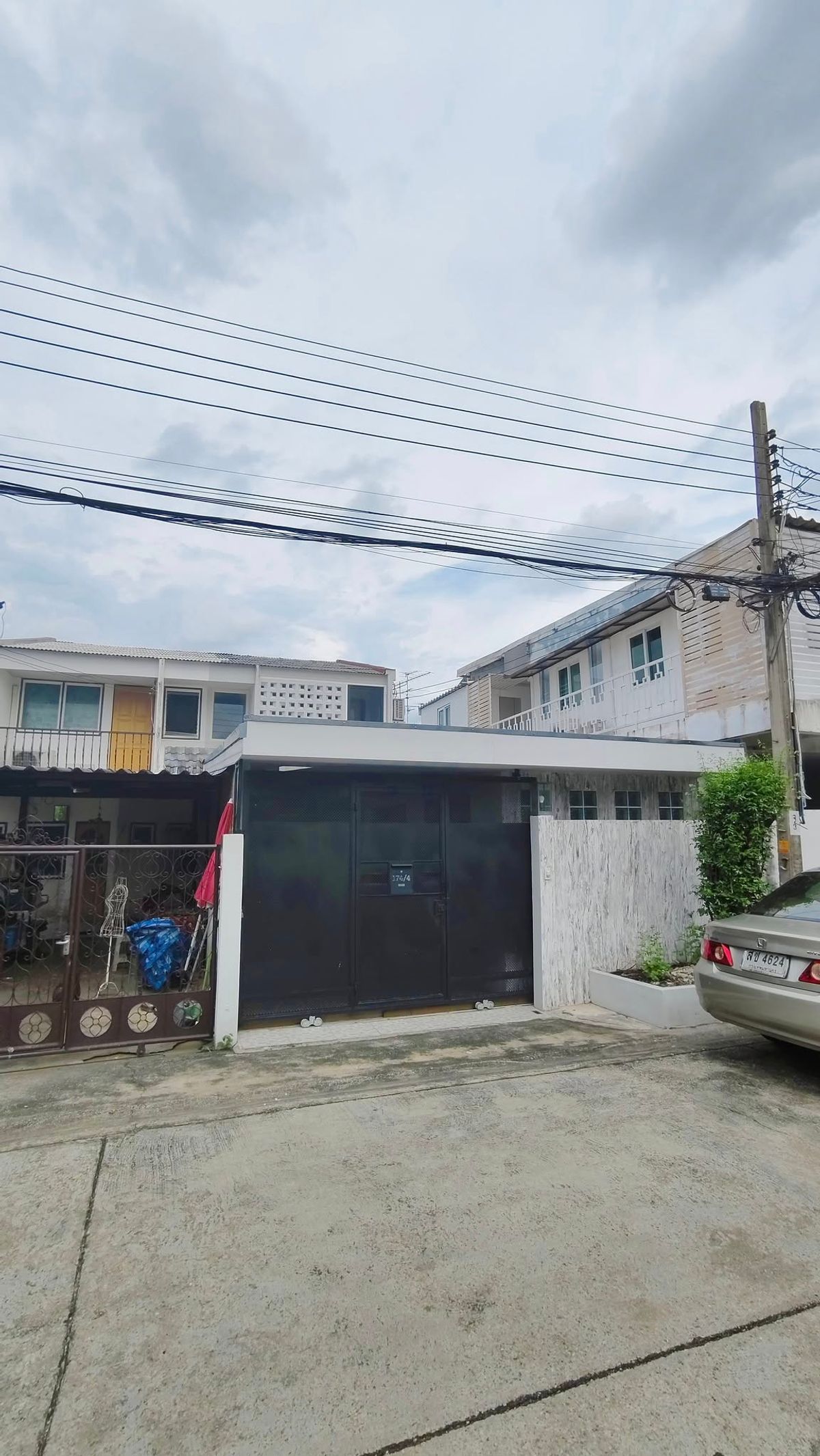 ขาย ทาวน์เฮ้าส์ใกล้รถไฟฟ้า หมู่บ้านประชากรไทย ลาดพร้าว 93