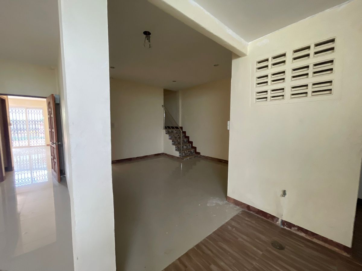 JK2 1140451: Out of the Trang project – รูปที่ 4