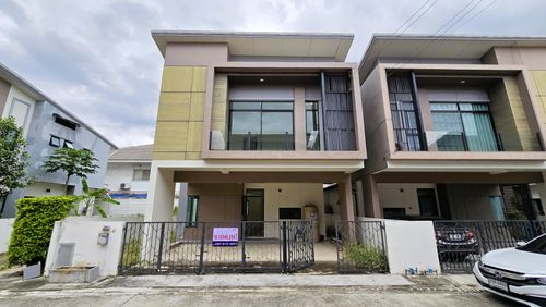 Buy Today – Free Interior Repainting for the Whole House! For Sale: Semi-Detached House, S-Gate Premium Kanchanpisek, Soi Kantana 36.3 Sq. Wah | Brand New Condition | Never Lived In | Prime Location, Just a Few Steps from the Main Road