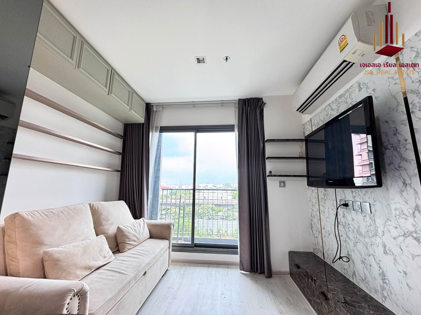 ✨ For Rent: RHYTHM Rangnam  Condo ✨  💰 Only 45,000 THB/month