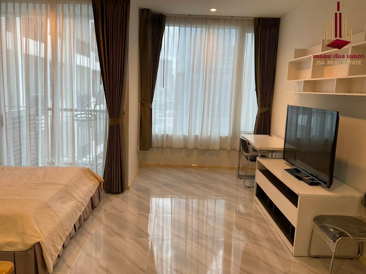 ✨ For Rent: Villa Rachatewi Condo ✨  💰 Only 18,000 THB/month