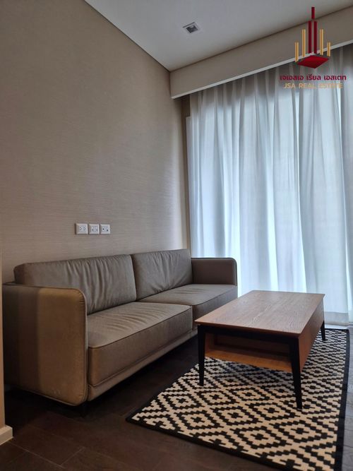 ✨ For Rent: The Saint Residences Condo ✨ 💰 Only 32,000 THB/month