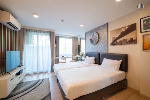 Guaranteed 6%++ Annual Returns on Every Unit! For Sale: Chateau In Town Pinklao – Siriraj Condominium Brand-new project, fully furnished and ready to move in or invest! Perfectly located near Siriraj Hospital and Central Pinklao