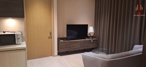 ✨ For Rent: The Esse Asoke Condo ✨ 💰 Only 60,000 THB/month