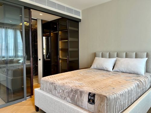 🔥For urgent rent🔥The Reserve Sukhumvit 61, luxuriously decorated room, fully furnished, ready to move in, near BTS Ekkamai