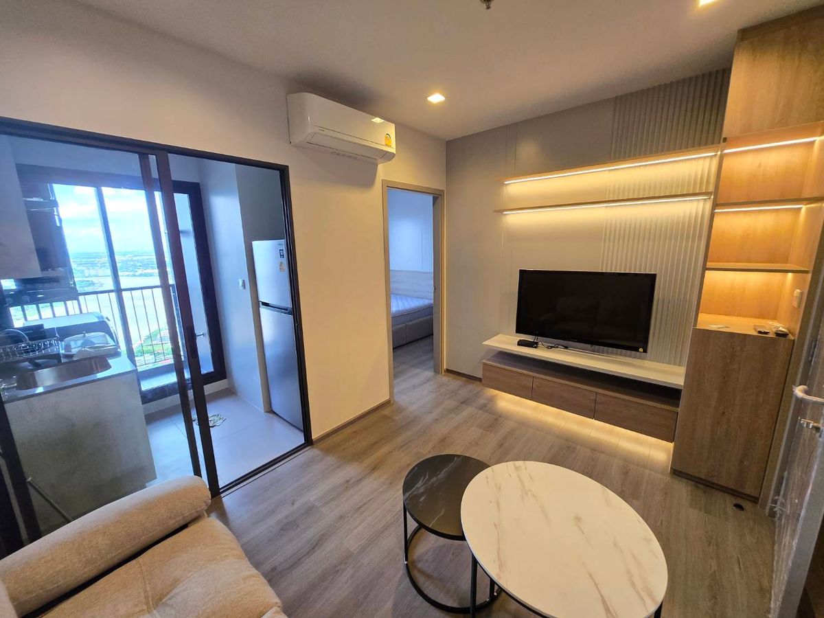 Rentalitan Aqua, Floor 56, size 30 sq.m. Rentalitan Aqua, Floor 56, size 30 sq.m.