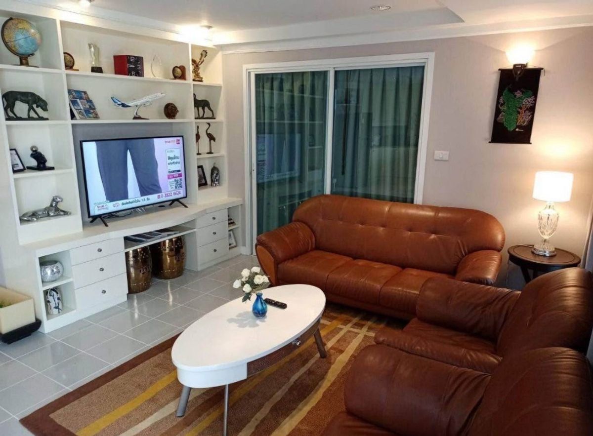 Big room Supalai Place Sukhumvit 39 Big room Supalai Place Sukhumvit 39