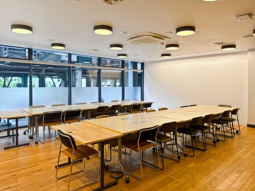 ค้นหาพื้นที่ออฟฟิศใน Spaces Suthi Building 10 พนักงาน พร้อมการดูแลทุกอย่างให้ครบครัน