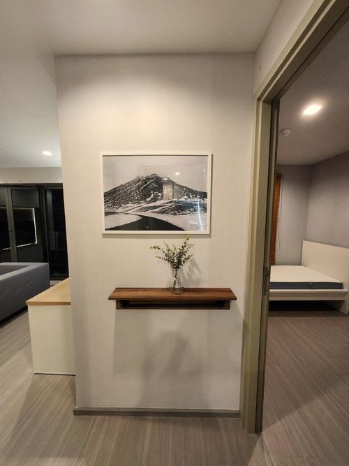Life Ladprao 2BED Building A, North, corner room, King bed (owner)