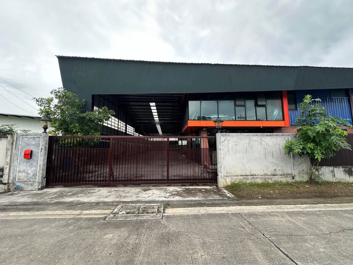 โกดัง เกษตรนวมินทร์ ถนนประเสริฐมนูกิจ ซอยนวมินทร์ 111 แยก 4-2 /  (ขาย), Warehouse Kaset Nawamin Prasertmanukit Road Nawamin Soi 111 Yeak 4-2 / (FOR SALE) TPM012