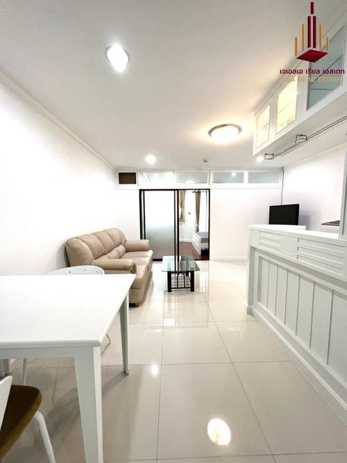 ✨ For Rent: Supalai Place Sukhumvit 39Condo ✨  💰 Only 20,000 THB/month