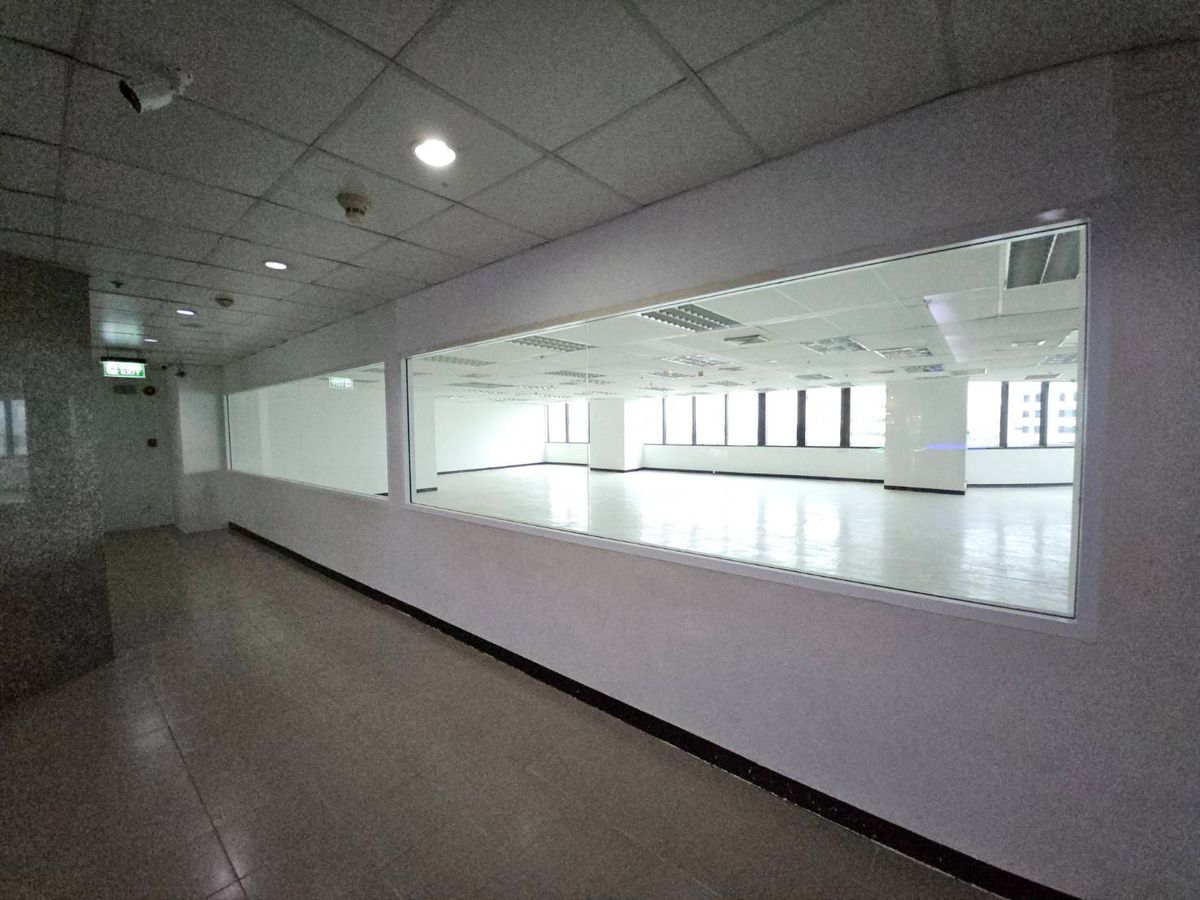 [เช่า] ออฟฟิศย่านบางนา ติดห้างเซ็นทรัลบางนา 🏢 Central City Tower Bangna – ชั้น 5