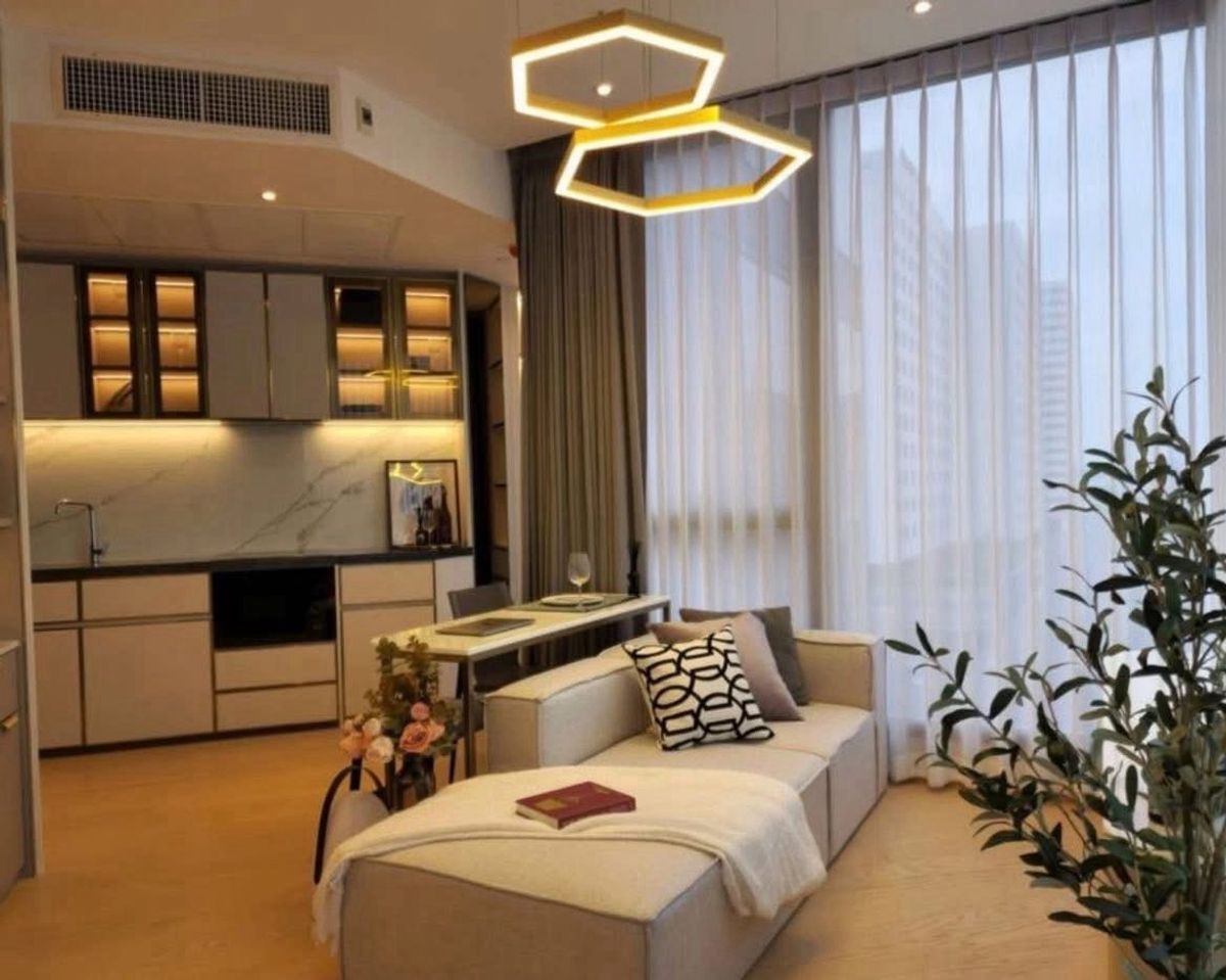 For Rent📍Ashton Asoke Rama9 🛀2 bed 2 bath📞0639399665 For Rent📍Ashton Asoke Rama9 🛀2 bed 2 bath📞0639399665
