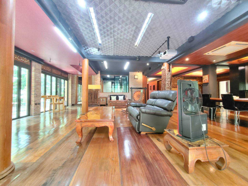 ให้เช่า บ้านเดี่ยว บ้านหรูเรือนไทยพร้อมที่ดิน​ 400 ตรม 8 ไร่ 3 งาน 18 ตรว ใกล้​ รพ.​ นวมินทร์ – รูปที่ 3