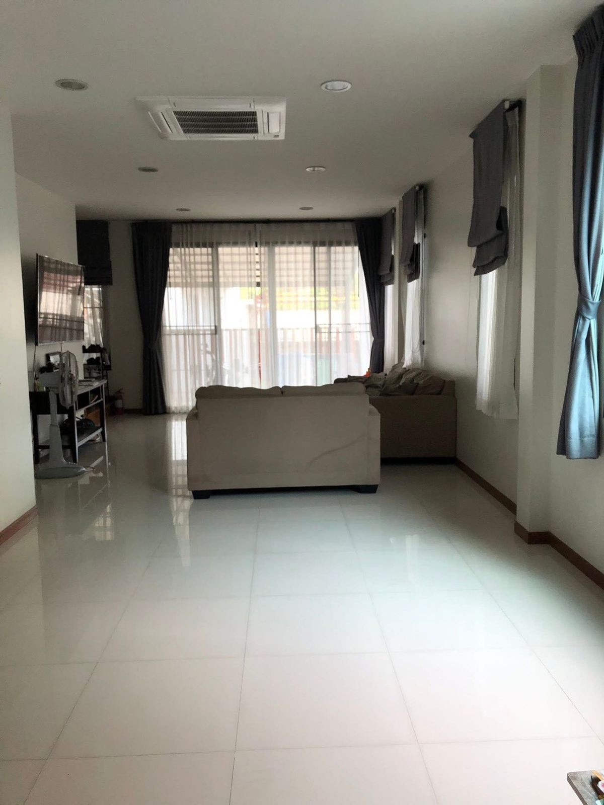 P0228 ขายทาวน์โฮม 3 ชั้น หลังมุม ปุณณวิถี 31 – สุขุมวิท 101 – รูปที่ 4