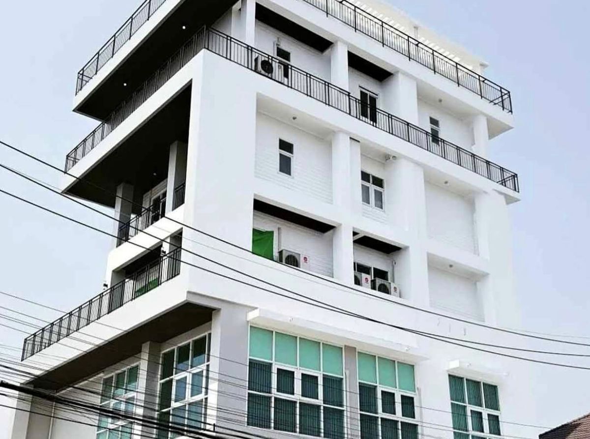 Office Building Krungthep Kreetha for Sell: 134SQWAH 1,100 SQM. 49,000,000 am: 0656199198 Office Building Krungthep Kreetha for Sell: 134SQWAH 1,100 SQM. 49,000,000 am: 0656199198