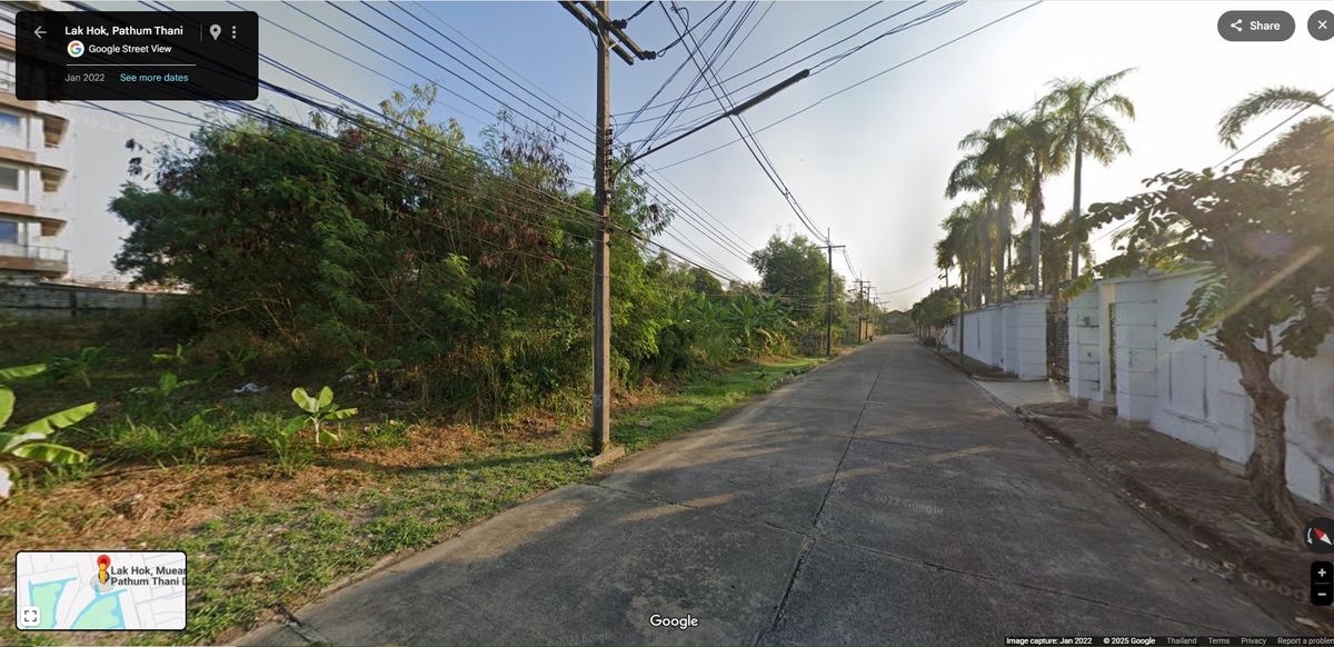 Land for sale in Mueang Ek, just 2 minutes from the Rangsit University Demonstration School, suitable for living Or open a health business Land for sale in Mueang Ek, just 2 minutes from the Rangsit University Demonstration School, suitable for living Or open a health business