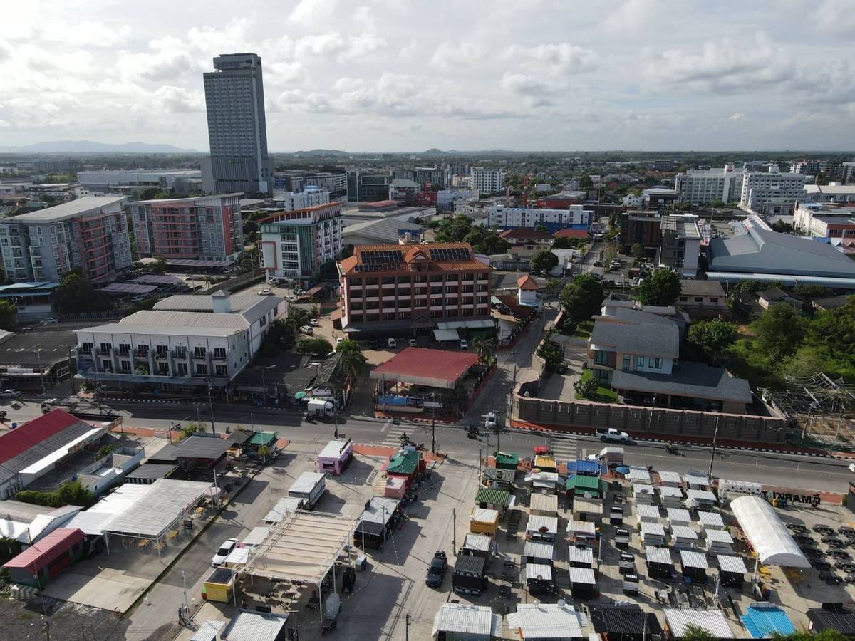 Selling hotels in the heart of Rayong. Selling hotels in the heart of Rayong.