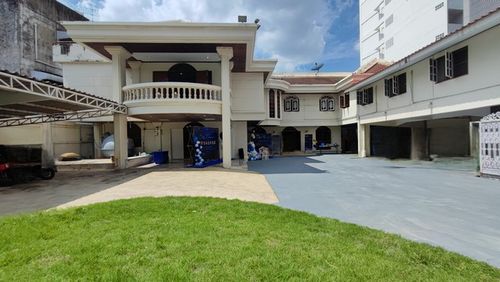 House for sale Detached house, Lat Phrao 48, large, 220 sq.whi, 600 sqm.