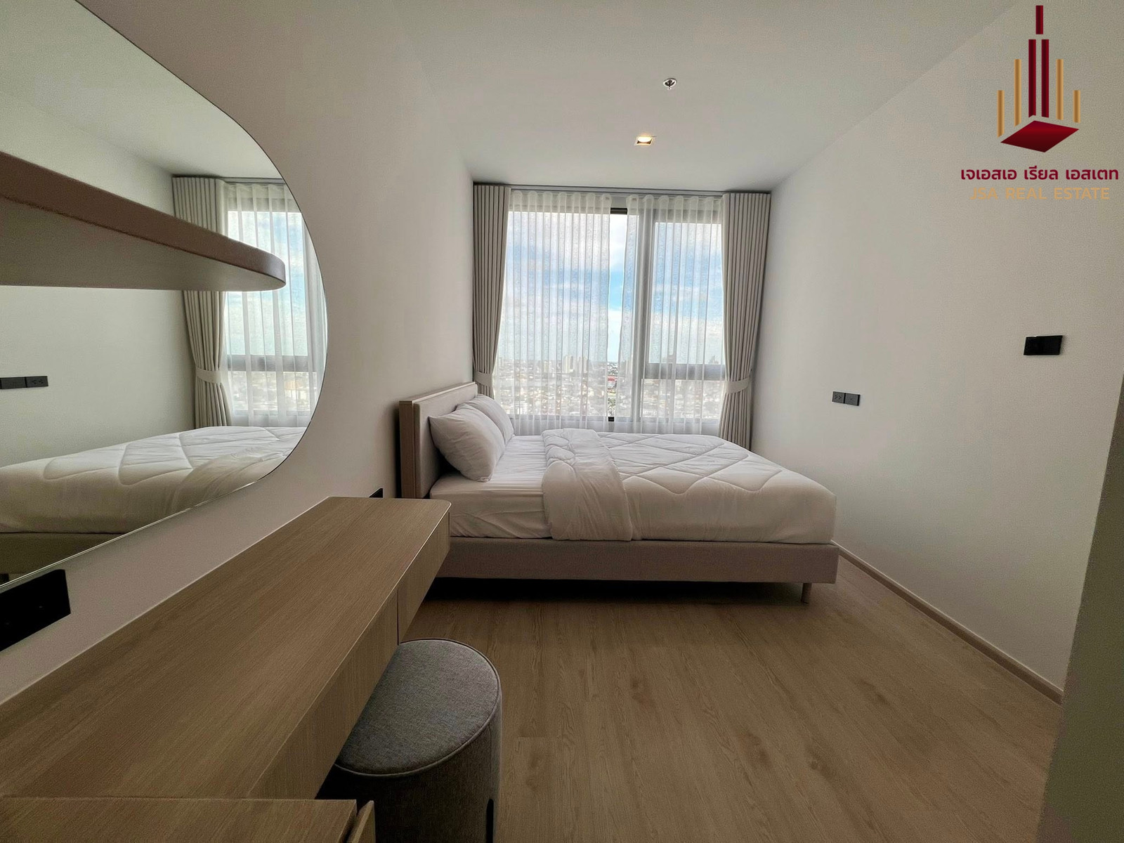 ✨ For Rent : Reference Sathorn Wongwianyai Condo ✨ 💰 Only 21,000 THB/month ✨ For Rent : Reference Sathorn Wongwianyai Condo ✨ 💰 Only 21,000 THB/month