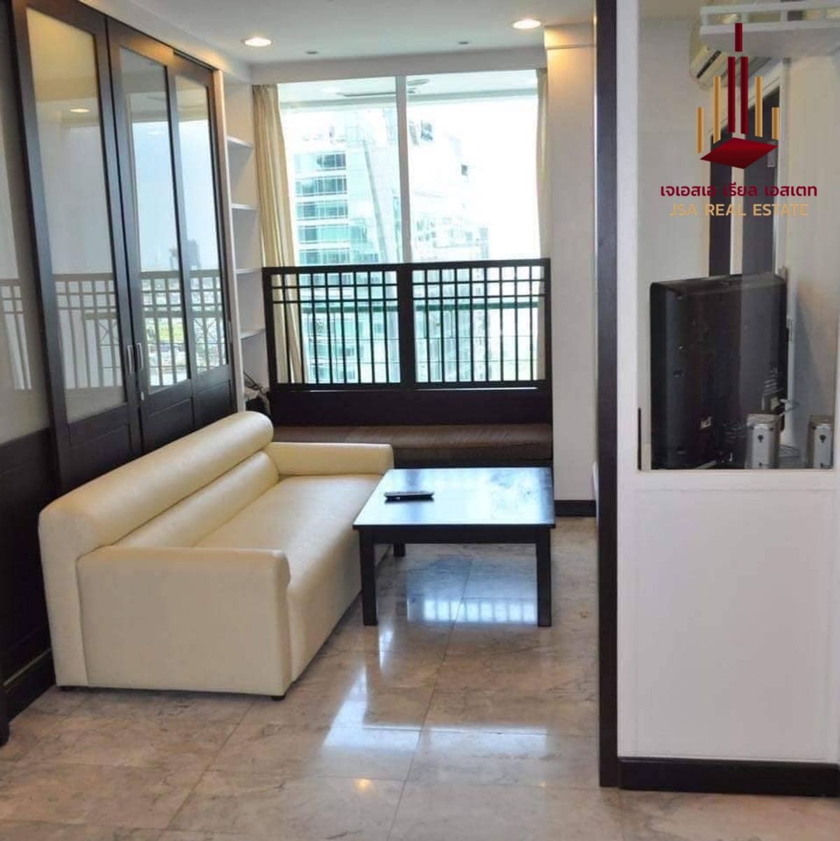 ✨ For Rent: Sathorn House Condo ✨ 💰 Only 27,000 THB/month