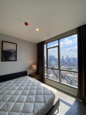 🔥Urgent Sale🔥 The Room Rama 4, 30th floor, beautiful view, fully furnished, ready to move in, near Hua Lamphong MRT Station