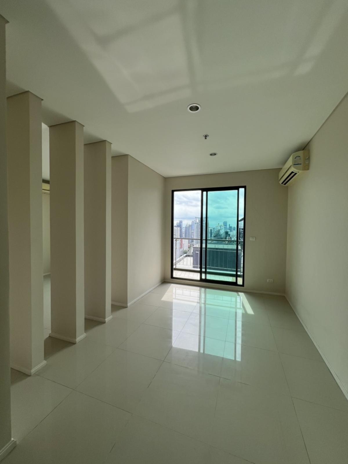 For Sale Condo , Villa Asoke , Penthouse , MRT-Phetchaburi , Makkasan , Rat Thewi , Bangkok , CX-130087 For Sale Condo , Villa Asoke , Penthouse , MRT-Phetchaburi , Makkasan , Rat Thewi , Bangkok , CX-130087