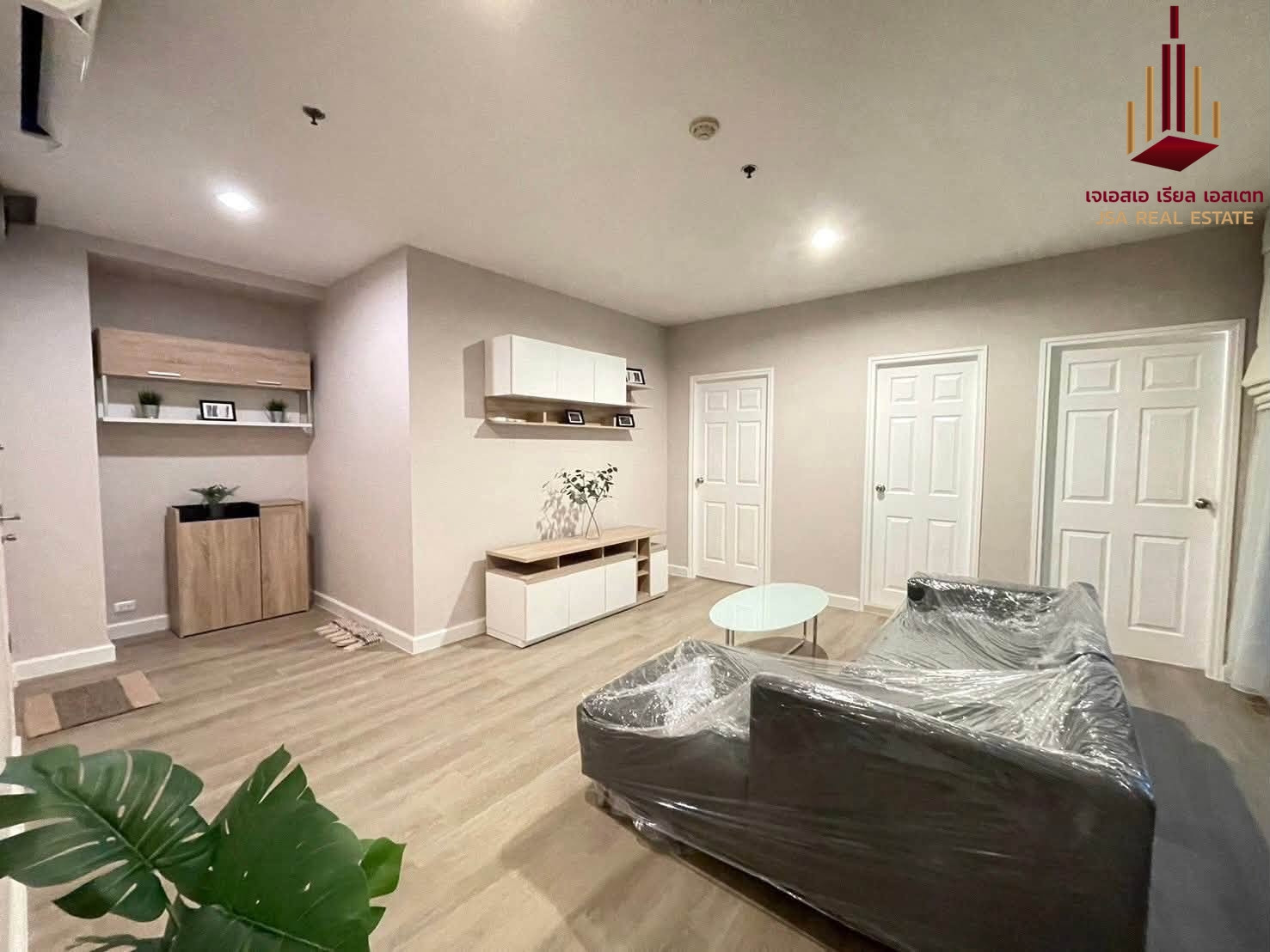 ✨ For Rent : Life @ Sukhumvit 65 Condo ✨  💰 Only 38,000 THB/month