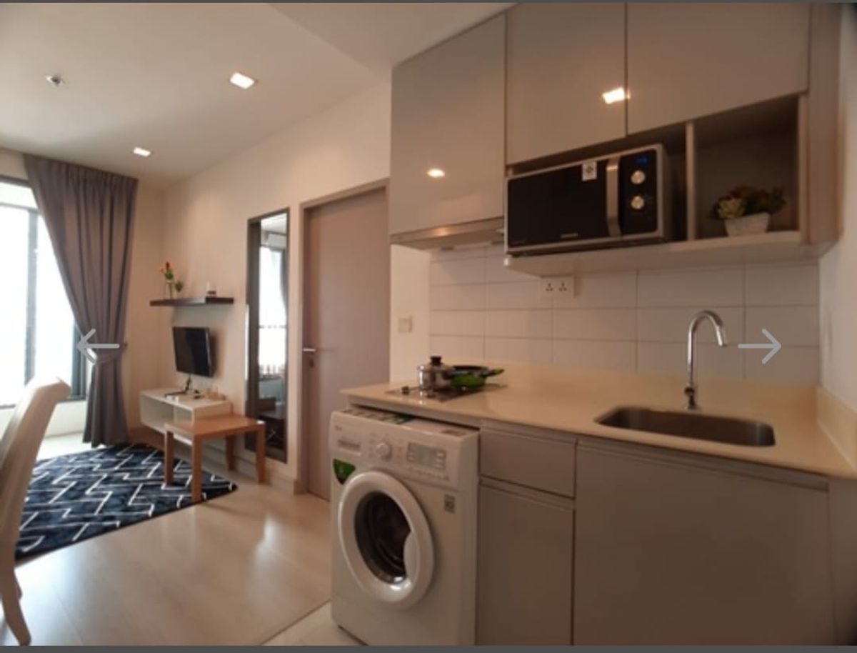 North, beautiful room, good price !!