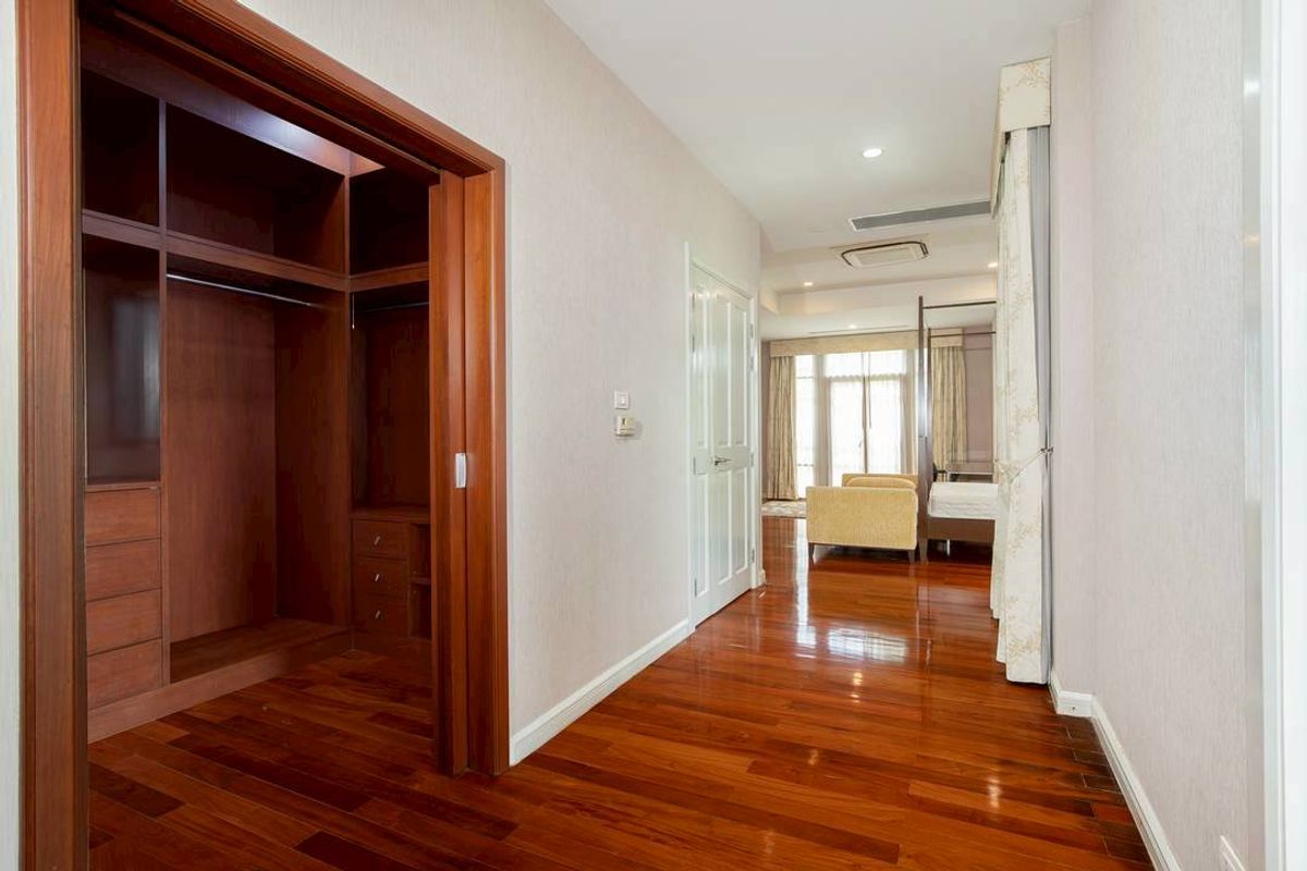 ♣ Luxury house ♣ บ้านเดี่ยว 2 ชั้น 110.00 ตร.ว. | 4 ห้องนอน 5 ห้องน้ำ | ใกล้ BTS สถานีพระโขนง 2 นาที, โรงพยาบาลสุขุมวิท 4 นาที, Gateway เอกมัย 4 นาที – รูปที่ 3