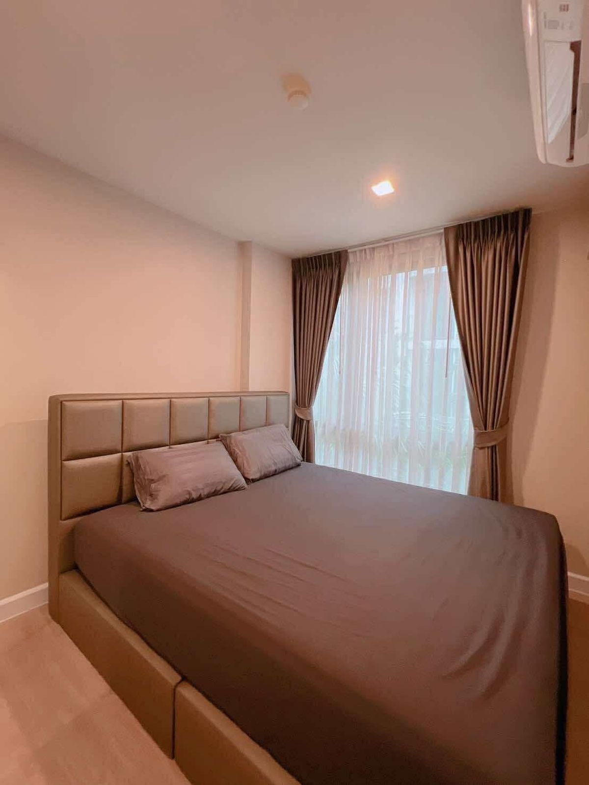 (A033822) Metro Luxe Riverfront Rattanathibet (A033822) Metro Luxe Riverfront Rattanathibet
